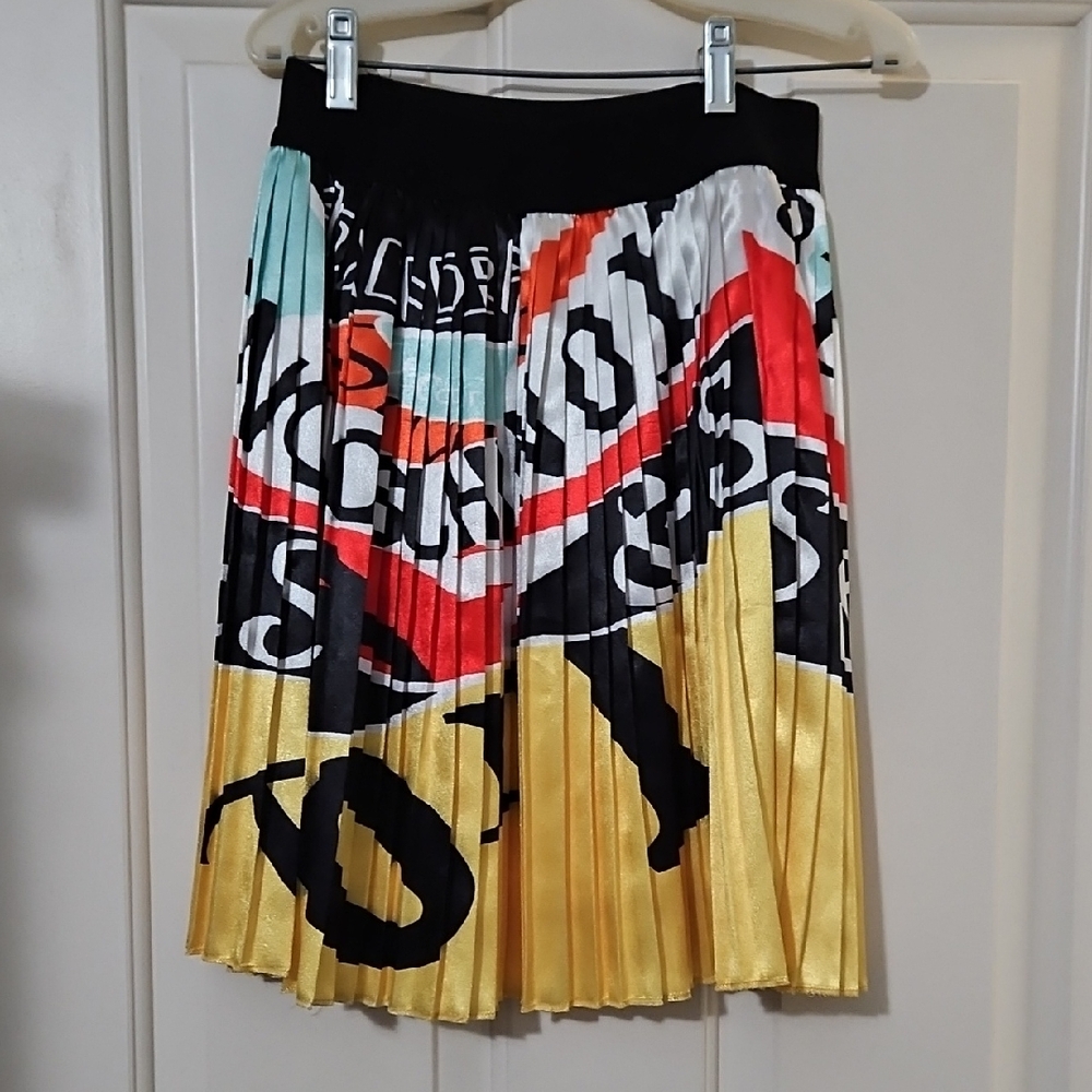 Colorful Graphic Pleated Skirt